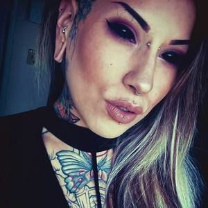 Meet your Posher, Vanessa